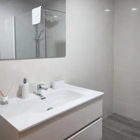 Mini Peixcateria فندق-كبسولة